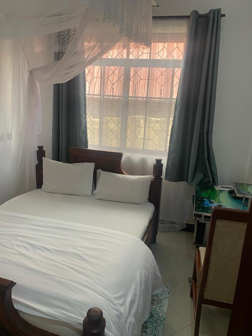 Parkbridge Resort Mto wa Mbu Luaran gambar