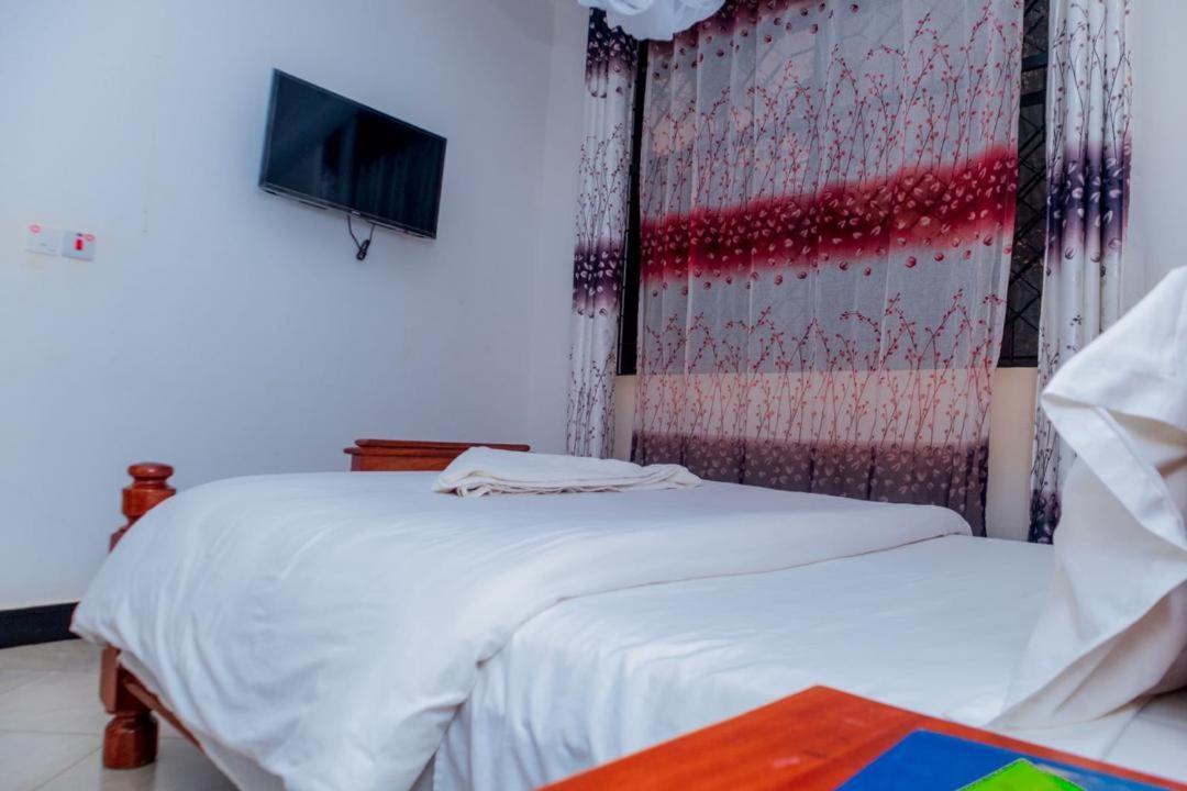 Parkbridge Resort Mto wa Mbu Luaran gambar