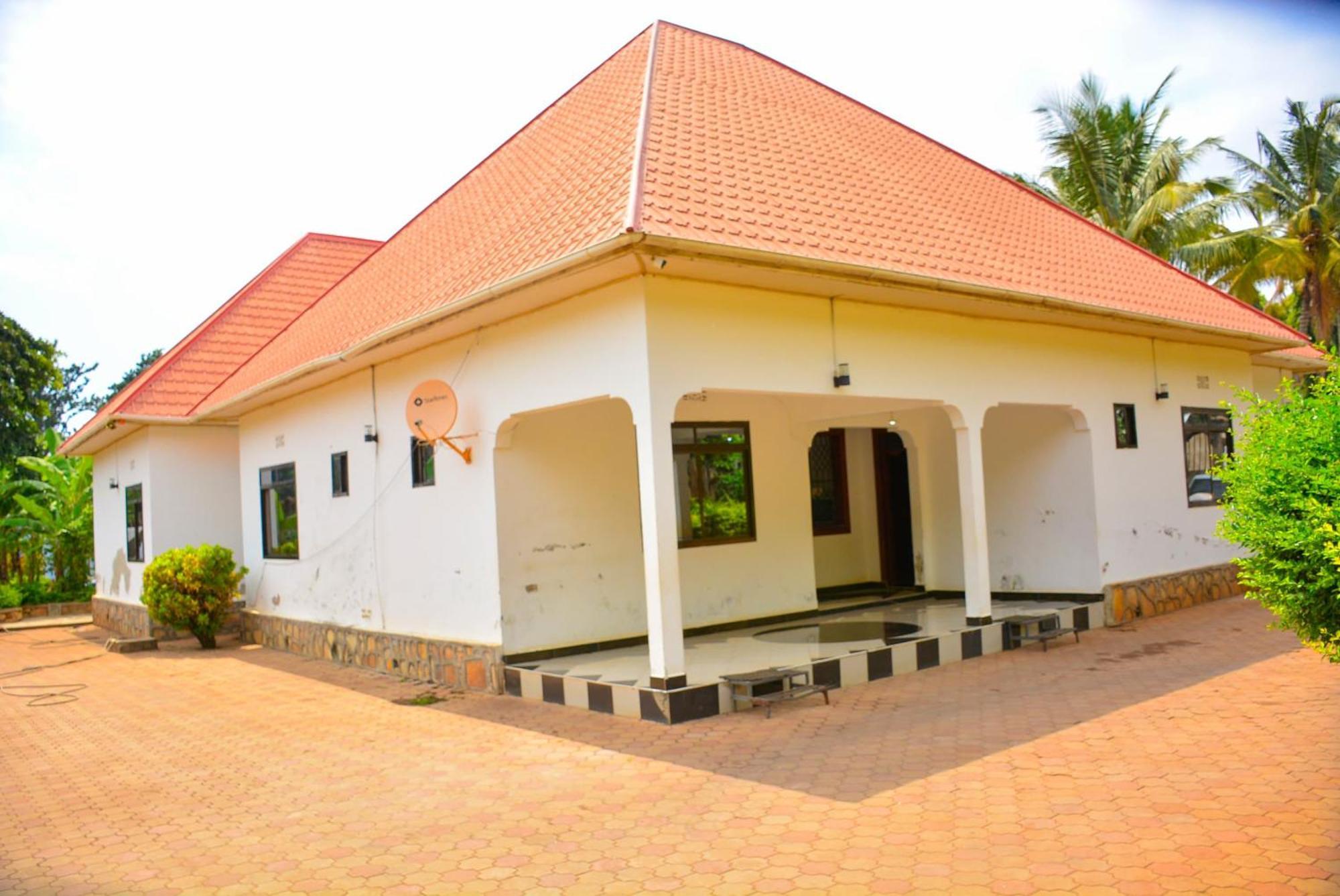 Parkbridge Resort Mto wa Mbu Luaran gambar